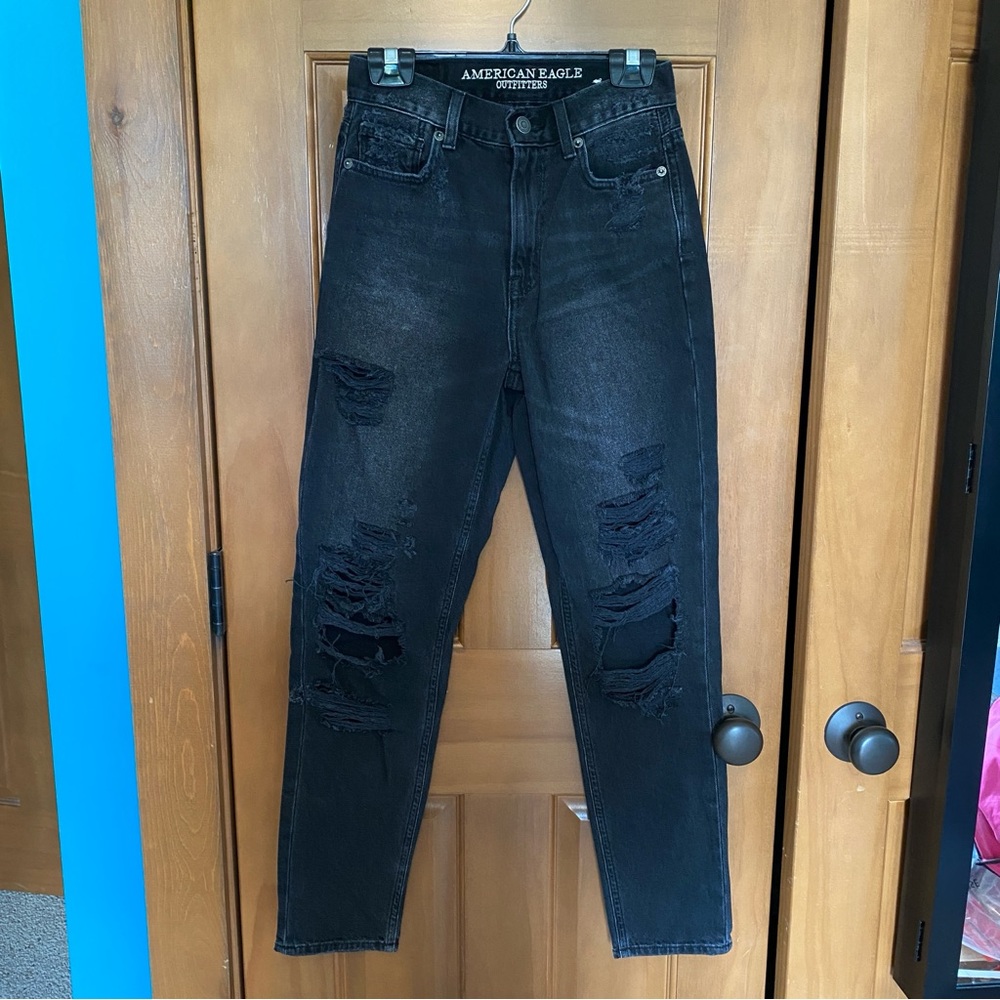 American Eagle Mom Jean